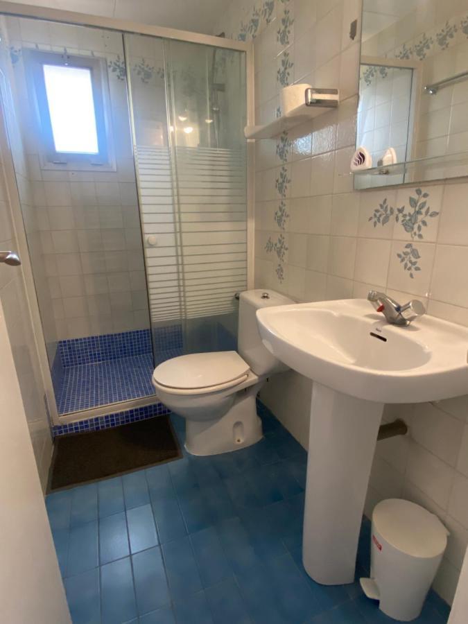 Apartamento 100M De La Playa Lägenhet Rosas Exteriör bild